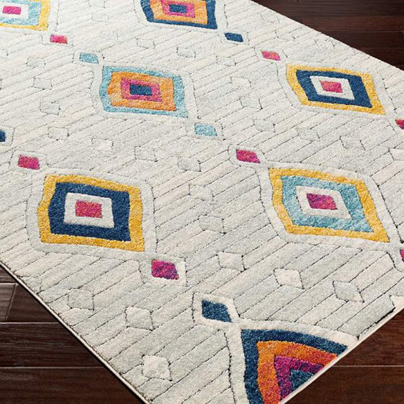 Diamond Art Pattern Area Rug - 5'3" x 7'3"
